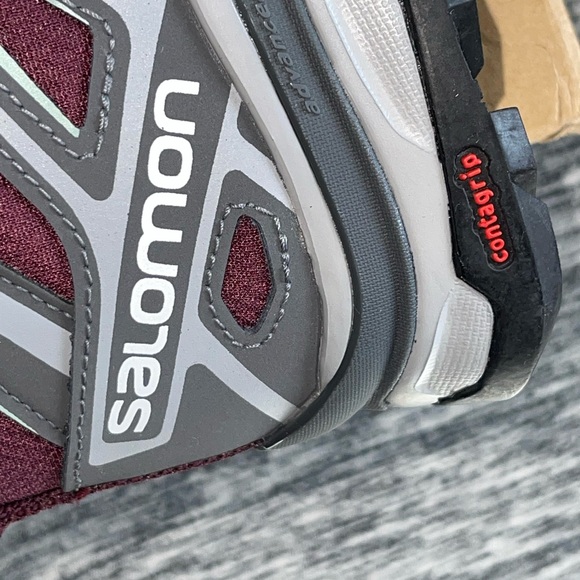 Women's salomon xultra pioneer mid cswp hiking boots wine tasting/magnet size6.5 - Picture 6 of 12